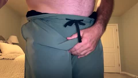 Snapshot of cuban2_slut chatting on October 2025 12:33:02 AM Cubantoo online show from October 2025 12:33:02 AM