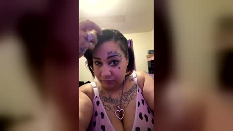 Snapshot of cubanma47 chatting on April 2026 12:16:02 AM cubanma47 online show from April 2026 12:16:02 AM