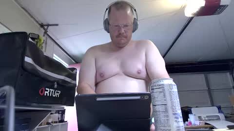 Sporty Bear online show from February 2026 05:06:02 PM