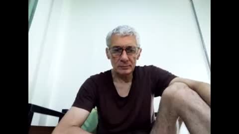 Snapshot of cucaio18 chatting on January 2025 01:25:02 PM BIG UNCUT HARD COCK online show from January 2025 01:25:02 PM