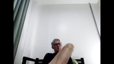 Snapshot of cucaio18 chatting on January 2025 02:03:02 AM BIG UNCUT HARD COCK online show from January 2025 02:03:02 AM