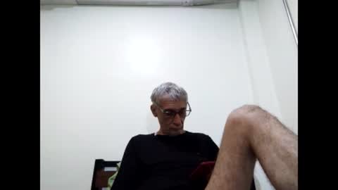 Snapshot of cucaio18 chatting on February 2025 11:07:02 AM BIG UNCUT HARD COCK online show from February 2025 11:07:02 AM