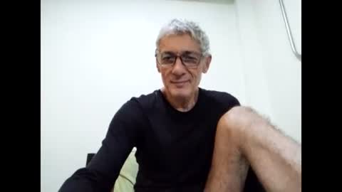 Snapshot of cucaio18 chatting on February 2025 01:45:02 AM BIG UNCUT HARD COCK online show from February 2025 01:45:02 AM