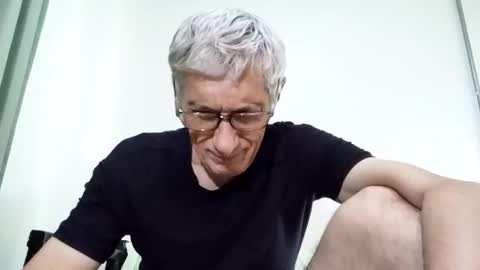 Snapshot of cucaio18 chatting on February 2025 09:12:02 AM BIG UNCUT HARD COCK online show from February 2025 09:12:02 AM