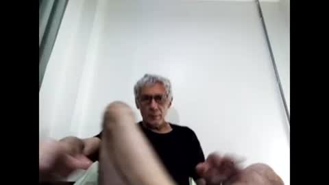Snapshot of cucaio18 chatting on February 2025 12:59:02 PM BIG UNCUT HARD COCK online show from February 2025 12:59:02 PM
