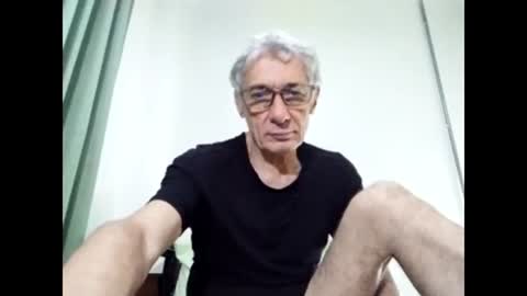 Snapshot of cucaio18 chatting on March 2025 01:36:02 AM BIG UNCUT HARD COCK online show from March 2025 01:36:02 AM