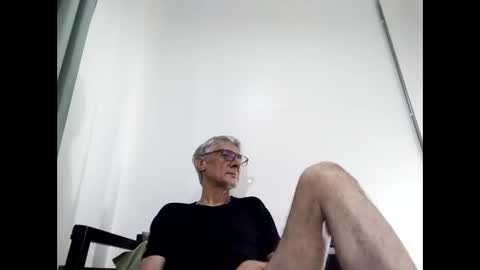 Snapshot of cucaio18 chatting on March 2025 02:51:02 AM BIG UNCUT HARD COCK online show from March 2025 02:51:02 AM
