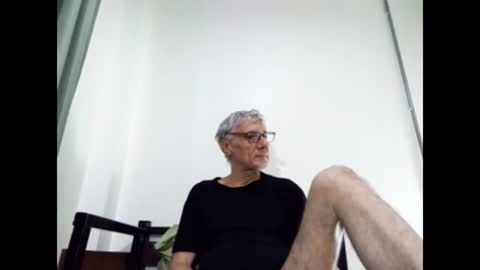 Snapshot of cucaio18 chatting on March 2025 12:48:01 AM BIG UNCUT HARD COCK online show from March 2025 12:48:01 AM