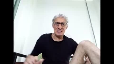 Snapshot of cucaio18 chatting on March 2025 04:17:02 AM BIG UNCUT HARD COCK online show from March 2025 04:17:02 AM