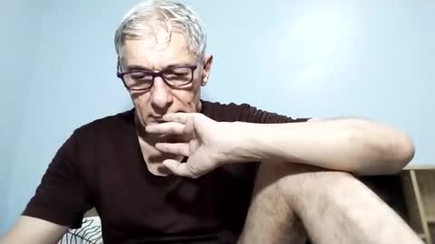 Snapshot of cucaio18 chatting on September 2025 12:45:02 AM BIG UNCUT HARD COCK online show from September 2025 12:45:02 AM