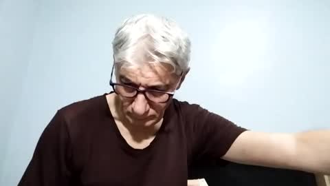 Snapshot of cucaio18 chatting on September 2025 01:29:01 AM BIG UNCUT HARD COCK online show from September 2025 01:29:01 AM