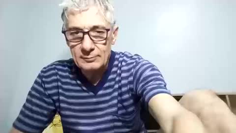 Snapshot of cucaio18 chatting on September 2025 12:47:01 AM BIG UNCUT HARD COCK online show from September 2025 12:47:01 AM