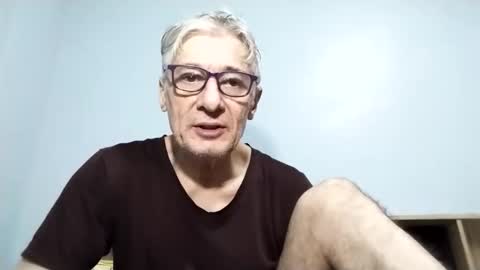 Snapshot of cucaio18 chatting on September 2025 12:48:02 AM BIG UNCUT HARD COCK online show from September 2025 12:48:02 AM