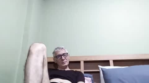 Snapshot of cucaio18 chatting on October 2025 02:43:02 AM BIG UNCUT HARD COCK online show from October 2025 02:43:02 AM