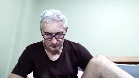 Snapshot of cucaio18 chatting on October 2025 01:20:02 AM BIG UNCUT HARD COCK online show from October 2025 01:20:02 AM