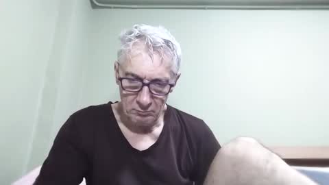 Snapshot of cucaio18 chatting on November 2025 01:07:02 AM BIG UNCUT HARD COCK online show from November 2025 01:07:02 AM