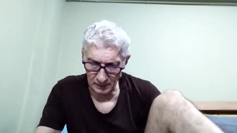 Snapshot of cucaio18 chatting on November 2025 02:57:01 AM BIG UNCUT HARD COCK online show from November 2025 02:57:01 AM