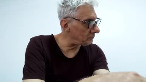 BIG UNCUT HARD COCK online show from June 2026 01:05:01 AM