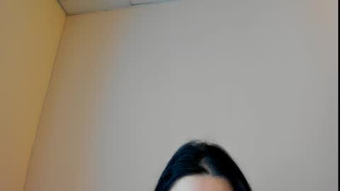 HELEN online show from April 2026 01:09:02 PM