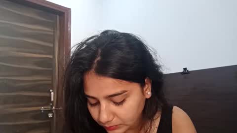 Snapshot of cuddlemuffins_3110 chatting on March 2026 03:54:01 AM cuddlemuffins online show from March 2026 03:54:01 AM