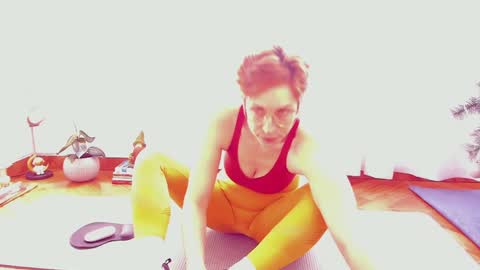 Leonela online show from December 2024 05:41:02 PM