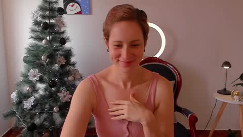 Leonela online show from December 2024 03:43:02 PM