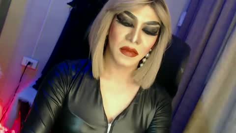 Snapshot of cum_4youbaby chatting on March 2025 06:45:01 PM CUMMELA SLUTI online show from March 2025 06:45:01 PM