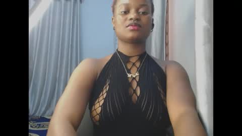 Snapshot of cum_ebony_petitxx chatting on May 2026 06:40:01 AM cath online show from May 2026 06:40:01 AM