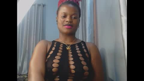 Snapshot of cum_ebony_petitxx chatting on June 2026 07:14:02 AM cath online show from June 2026 07:14:02 AM