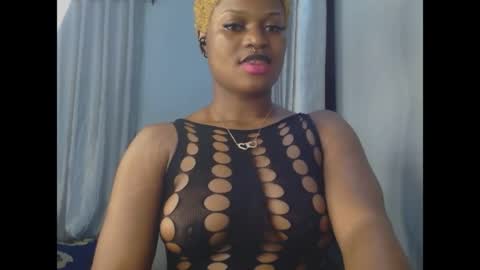 Snapshot of cum_ebony_petitxx chatting on June 2026 06:58:02 AM cath online show from June 2026 06:58:02 AM