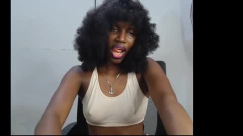 sophie online show from March 2026 06:52:01 AM