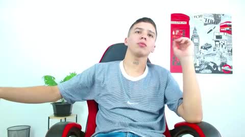 cumandres online show from October 2025 02:14:02 PM