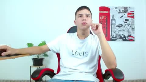 cumandres online show from October 2025 02:04:02 PM