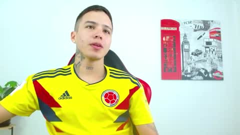 cumandres online show from June 2026 03:35:02 PM