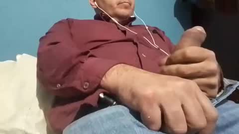 Snapshot of cumbian_chero chatting on March 2025 12:55:02 AM cumbian_chero online show from March 2025 12:55:02 AM