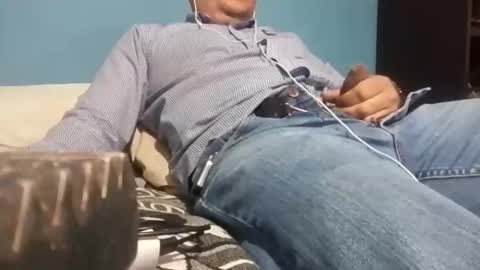 cumbian_chero online show from October 2025 09:24:01 PM