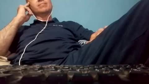cumbian_chero online show from May 2026 11:32:01 PM