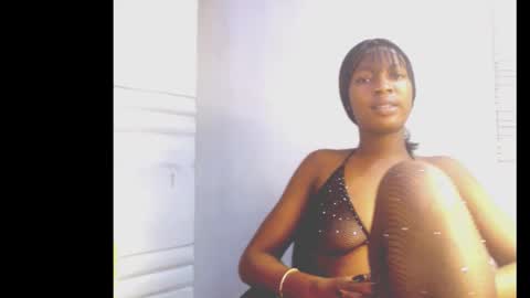 cumebony_petit online show from February 2026 07:59:02 AM