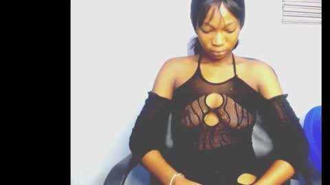 cumebony_petit online show from February 2026 03:47:02 AM