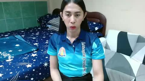 Snapshot of cummleahcumm chatting on February 2025 07:03:01 AM Leah Vergara online show from February 2025 07:03:01 AM