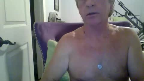 Snapshot of cumngetit910 chatting on December 2025 11:57:02 PM cumngetit910 online show from December 2025 11:57:02 PM