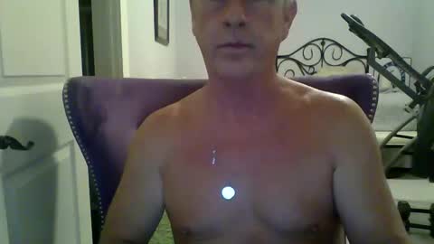 Snapshot of cumngetit910 chatting on January 2026 10:15:01 PM cumngetit910 online show from January 2026 10:15:01 PM