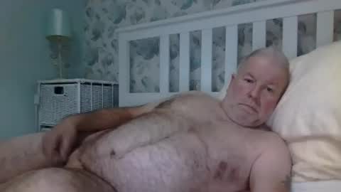 cumovermexxxxx online show from November 2025 05:25:01 PM