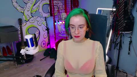 CUMpotikEve online show from May 2026 03:36:02 AM