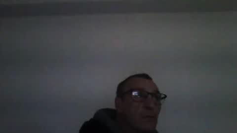 Snapshot of cumseeme002 chatting on February 2026 11:28:02 AM Alan online show from February 2026 11:28:02 AM