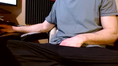 Snapshot of cumshard35 chatting on March 2026 02:14:02 AM cumshard35 online show from March 2026 02:14:02 AM