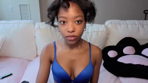 Anna online show from December 2025 02:47:01 PM