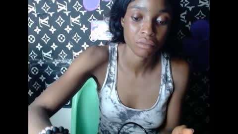 Snapshot of cupidxdoll chatting on February 2025 10:31:01 PM cupidxdoll online show from February 2025 10:31:01 PM