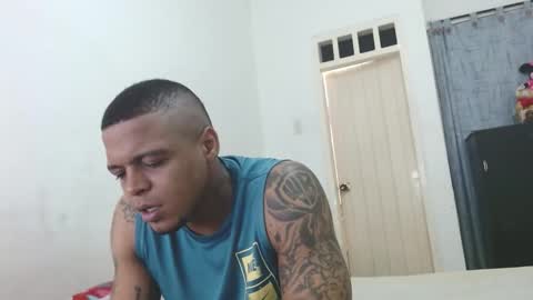 dominic and julieta... independent models online show from December 2024 10:08:01 AM