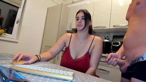 Snapshot of cuplu29 chatting on September 2025 09:07:02 PM maria alex online show from September 2025 09:07:02 PM